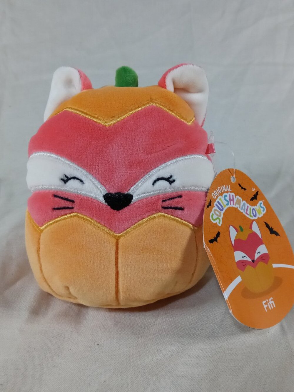 Original 2022 Squishmellow Fifi the Fox Plush Keychain - Halloween Theme - *NEW*